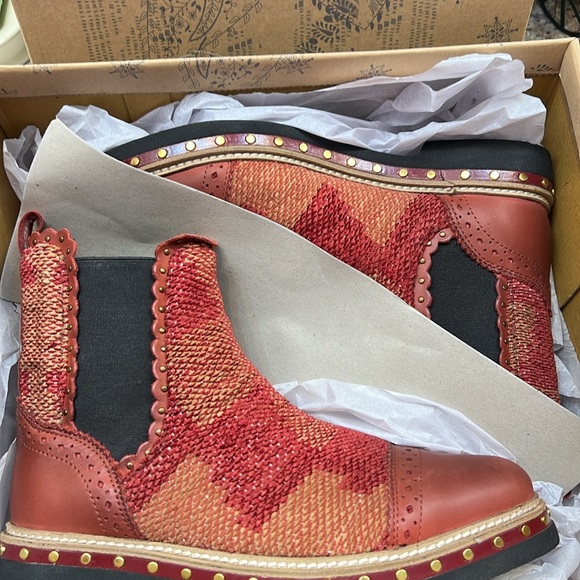 🆕🔥 Free people Boots 🔥🔥 - Picture 12 of 14